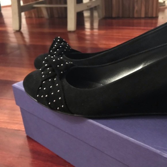 Stuart Weitzman Dotsun Black Suede Studded Knot Wedge - Picture 6 of 7